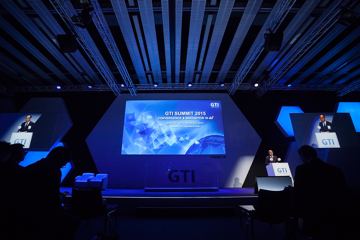 Lustra Creative MWC 2015 GTI